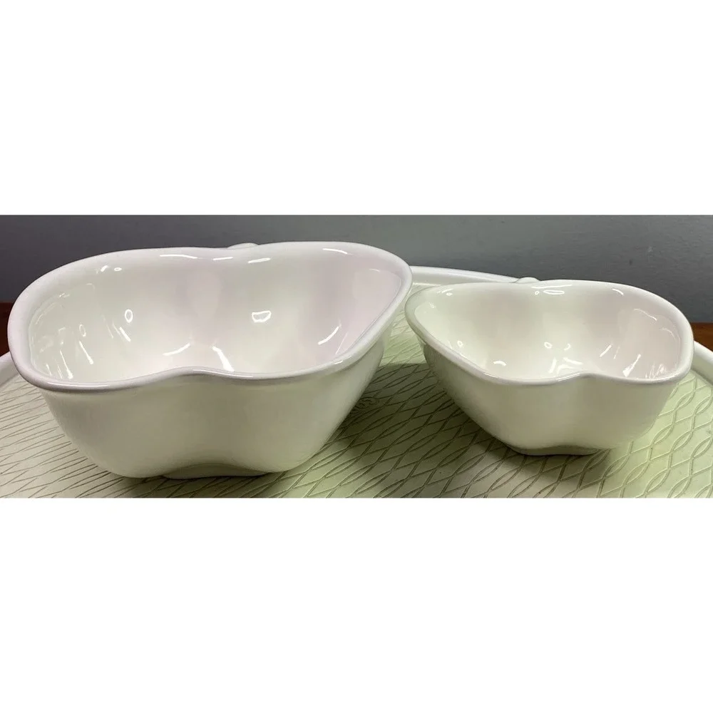 PFALTZGRAFF Vintage APPLE Shaped Set of TWO White bowls EUC‎